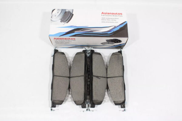 Asianautos ACR1400 Premium Ceramic Disc Brake Pad Set