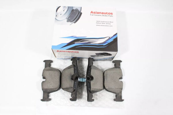 Asianautos ACR1610 Premium Ceramic Disc Brake Pad Set