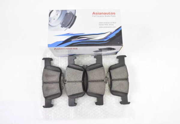 Asianautos ACR2102 Premium Ceramic Disc Brake Pad Set