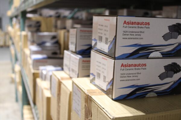 Asianautos ACR2382 Premium Ceramic Disc Brake Pad Set