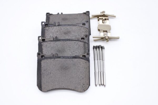 Asianautos ACR1688H Premium Ceramic Disc Brake Pad Set - Image 3
