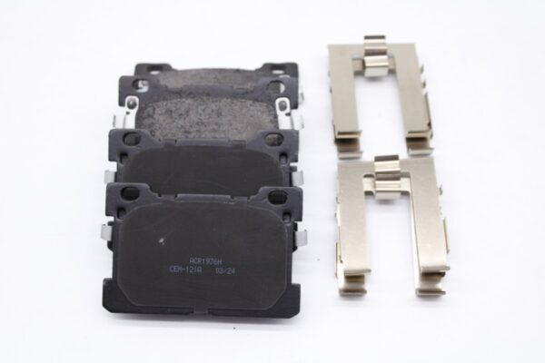 Asianautos ACR1976H Premium Ceramic Disc Brake Pad Set - Image 2