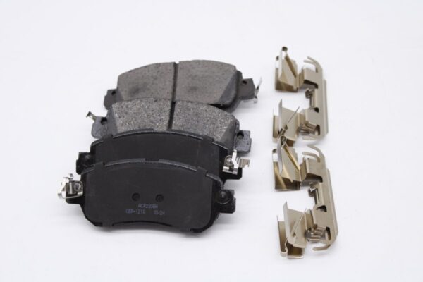 Asianautos ACR2038H Premium Ceramic Disc Brake Pad Set - Image 2