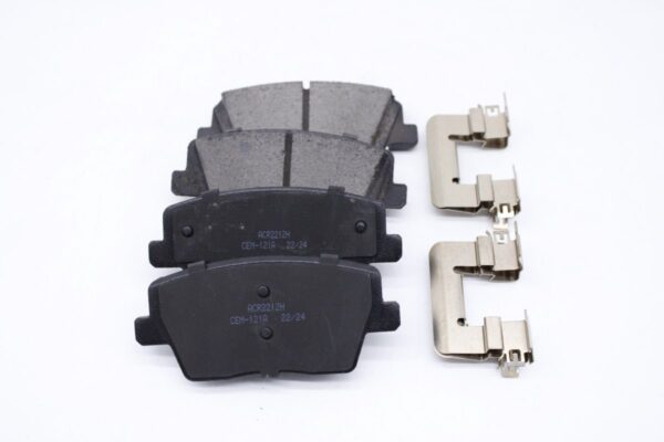 Asianautos ACR2212H Premium Ceramic Disc Brake Pad Set - Image 2