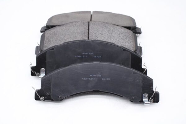 Asianautos ACR1331H Premium Ceramic Disc Brake Pad Set - Image 2