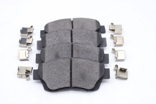 Asianautos ACR476H Premium Ceramic Disc Brake Pad Set - Image 3